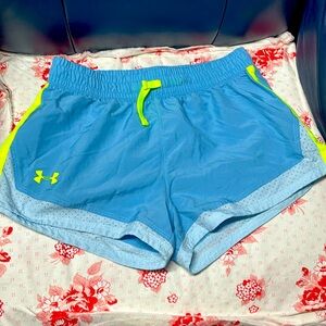 Girls youth size large under armor shorts